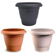 Γλάστρες πλαστικές